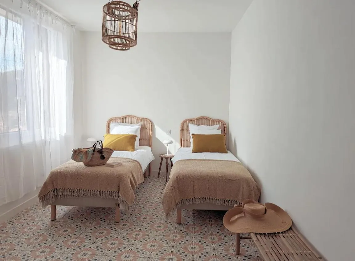 Le Couvent Des Ecrevisses Bed & Breakfast Barjols